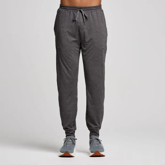Men Triumph Pant Carbon Heather Saucony Bottoms