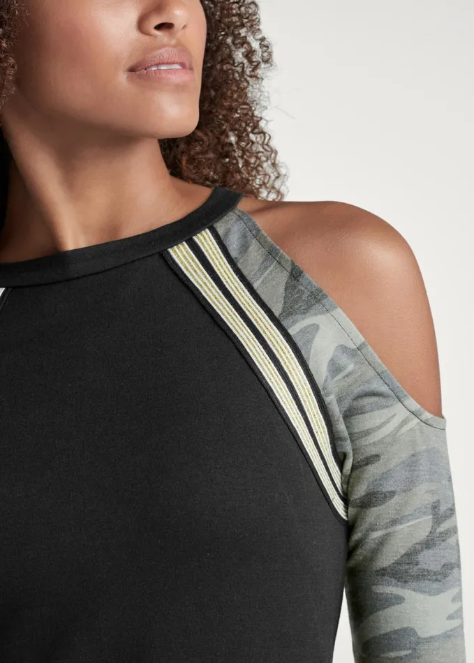 METALLIC STRIPED CAMO TOP Black Multi Women VENUS Tops METALLIC STRIPED CAMO TOP Black Multi Women VENUS Tops