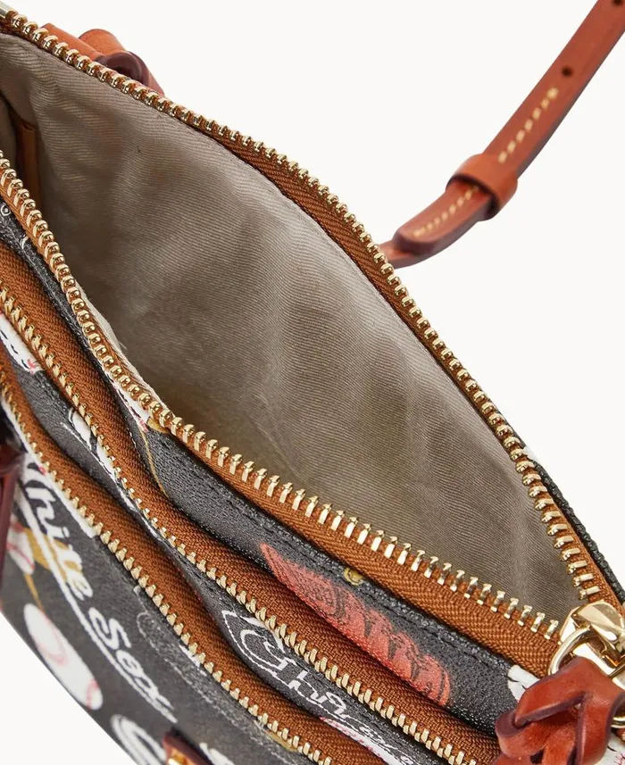 MLB White Sox N S Triple Zip Crossbody White Sox Woman Dooney and Bourke Crossbodies MLB White Sox N S Triple Zip Crossbody White Sox Woman Dooney and Bourke Crossbodies