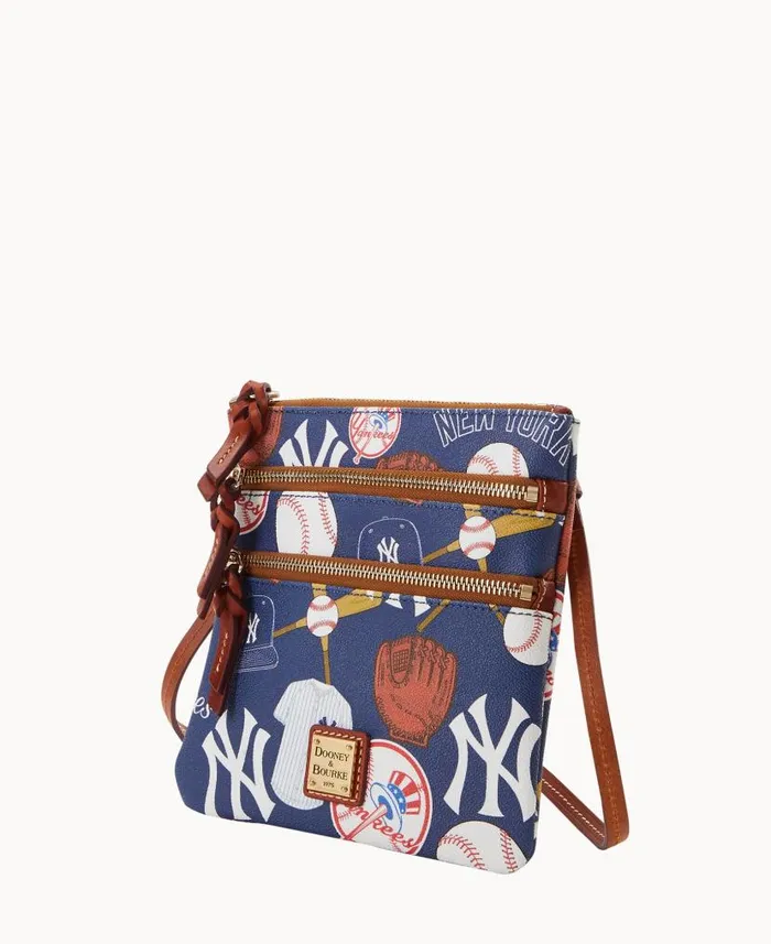 MLB Yankees N S Triple Zip Crossbody Yankees Woman Dooney and Bourke Crossbodies MLB Yankees N S Triple Zip Crossbody Yankees Woman Dooney and Bourke Crossbodies