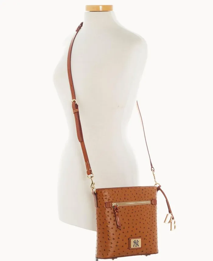 MLB Yankees Zip Crossbody Yankees Woman Dooney and Bourke Crossbodies MLB Yankees Zip Crossbody Yankees Woman Dooney and Bourke Crossbodies