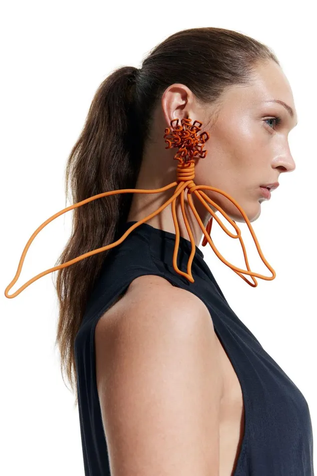 Orange Chrysanthemum And Leaves Earrings Orange Women Bimba Y Lola Bimba Y Palomo