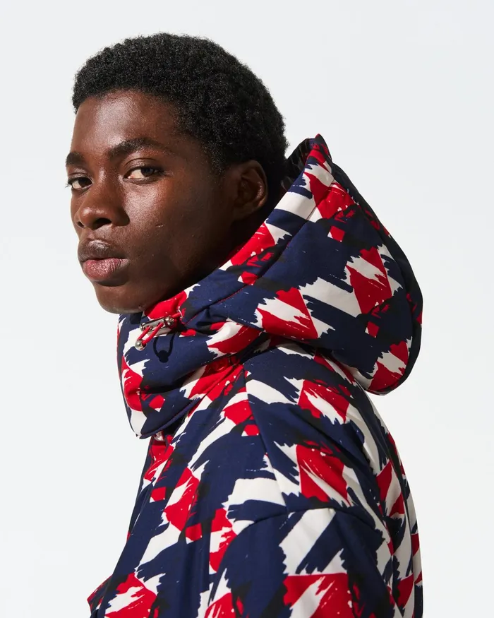 Perfect Moment Thom Pullover Ski Jacket Navy White and Red Men Jackets