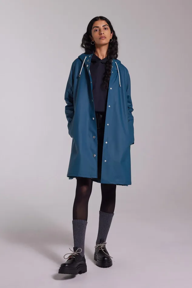 Raincoats Women Stutterheim Mosebacke Lightweight Raincoat Petrol Blue