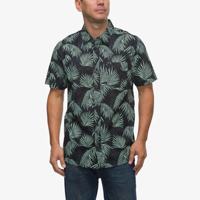 Reef TShirts and Shirts Culber Short Sleeve Shirt Caviar 8211 Men