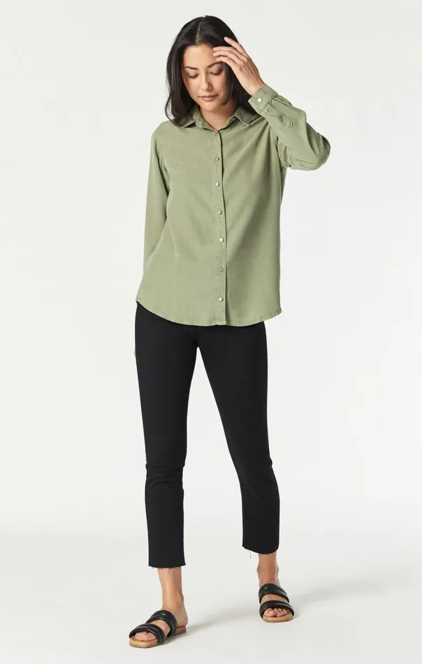 Shelby SemiFitted Shirt In Oil Green Supersoft Chic Women Mavi Jeans Shirts Shelby SemiFitted Shirt In Oil Green Supersoft Chic Women Mavi Jeans Shirts