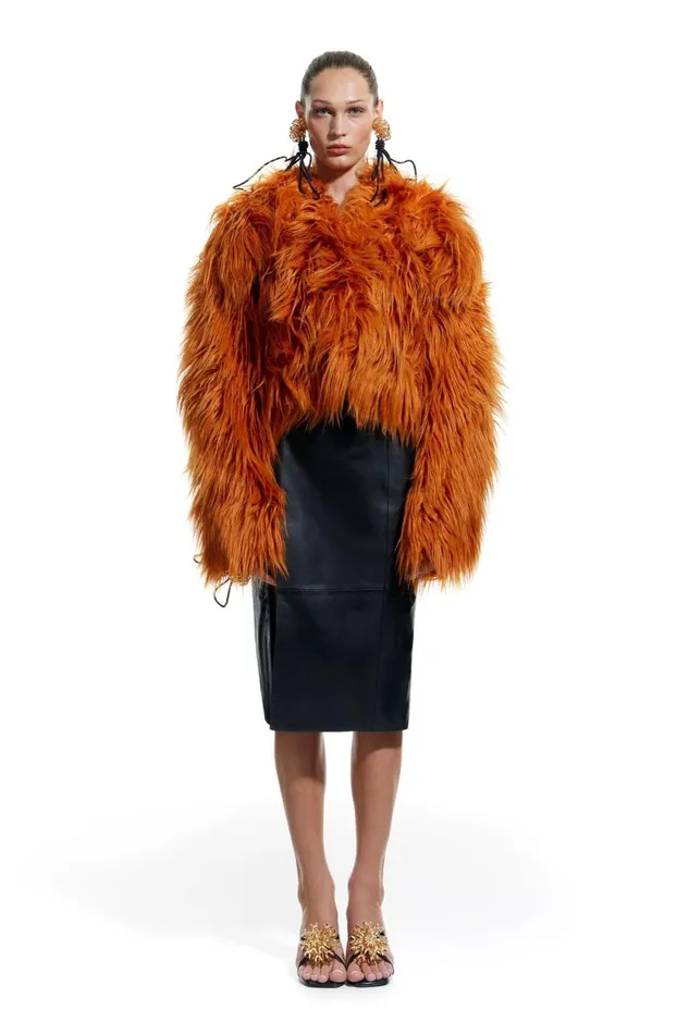 Short Oversize Orange Fur Coat Orange Women Bimba Y Lola Bimba Y Palomo Short Oversize Orange Fur Coat Orange Women Bimba Y Lola Bimba Y Palomo