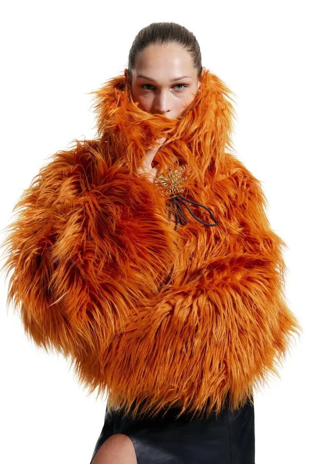 Short Oversize Orange Fur Coat Orange Women Bimba Y Lola Bimba Y Palomo Short Oversize Orange Fur Coat Orange Women Bimba Y Lola Bimba Y Palomo