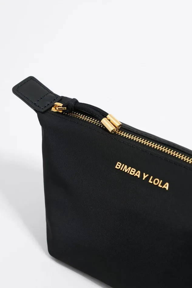 Small Black Nylon Trapezium Makeup Case Black Women Bimba Y Lola Vanity Pouches Small Black Nylon Trapezium Makeup Case Black Women Bimba Y Lola Vanity Pouches