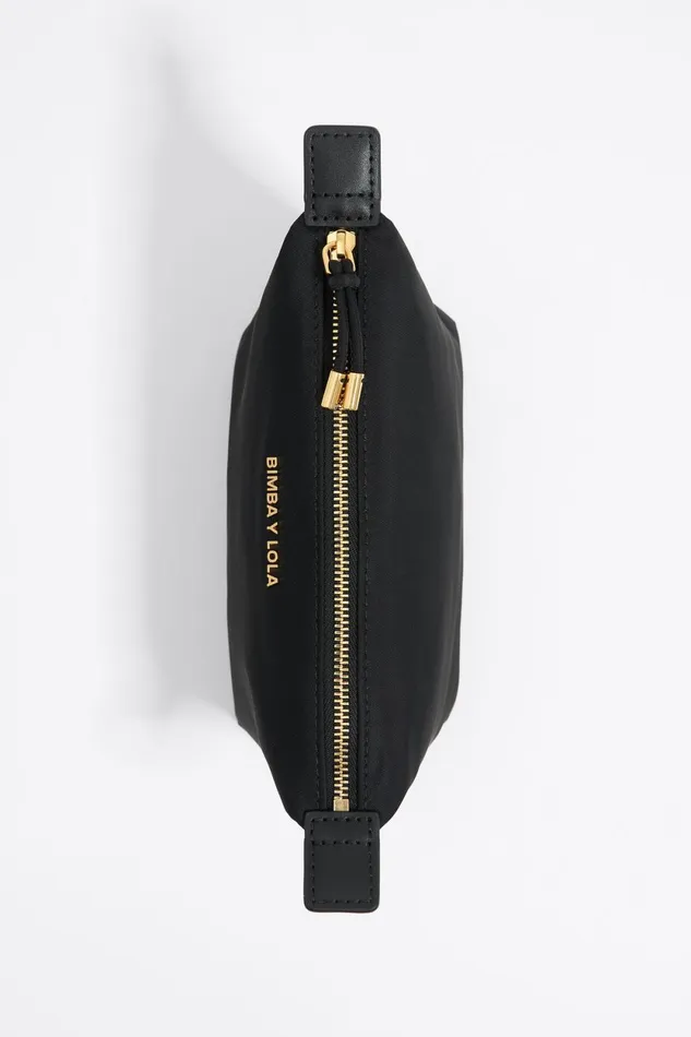Small Black Nylon Trapezium Makeup Case Black Women Bimba Y Lola Vanity Pouches Small Black Nylon Trapezium Makeup Case Black Women Bimba Y Lola Vanity Pouches
