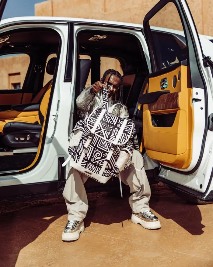 SPRAYGROUND AI8 AFRICAN INTELLIGENCE 8211 ORIGIN STORY MONTE CARLO Bags