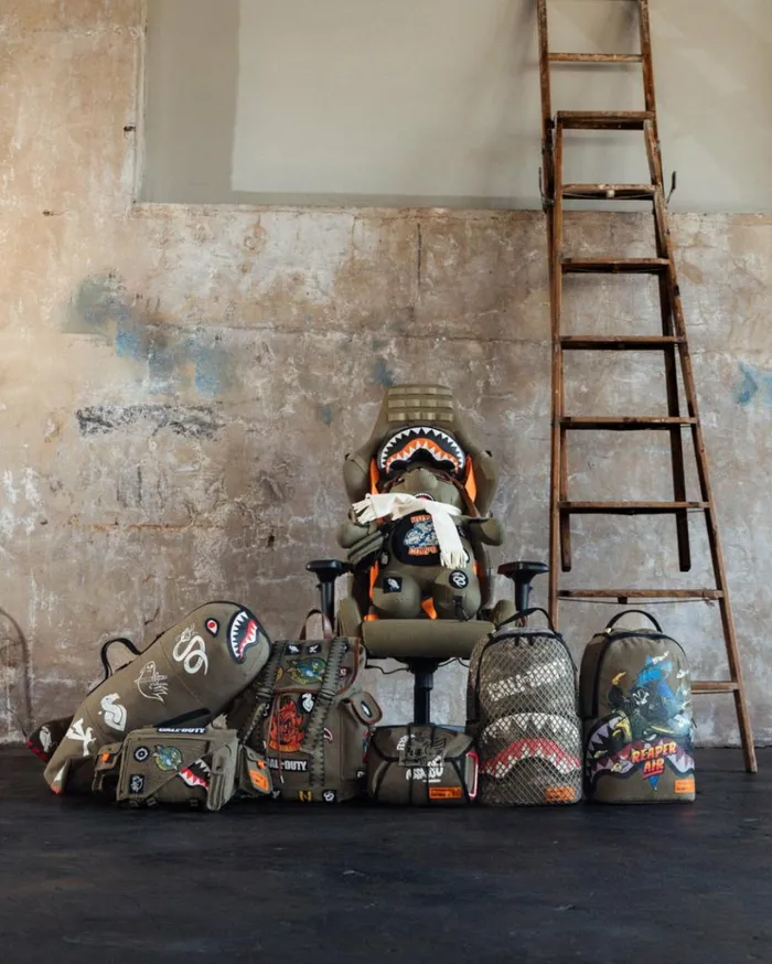 SPRAYGROUND CALL OF DUTY FLYING ASSASSINS PARACHUTE CHESTPACK Bags
