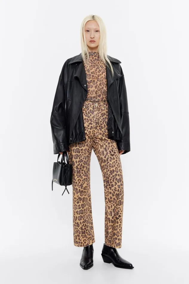 STRAIGHT CROPPED 8211 Beige Leopard Denim Jeans Leopard Natural Women Bimba Y Lola Trousers STRAIGHT CROPPED 8211 Beige Leopard Denim Jeans Leopard Natural Women Bimba Y Lola Trousers