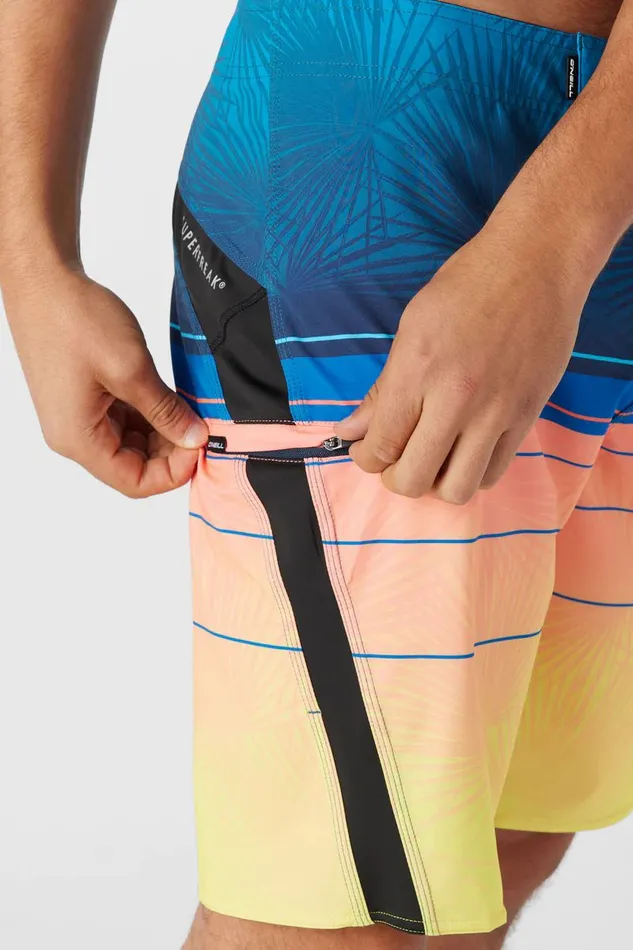 SUPERFREAK 20034 BOARDSHORTS Coral Men O039NEILL Length