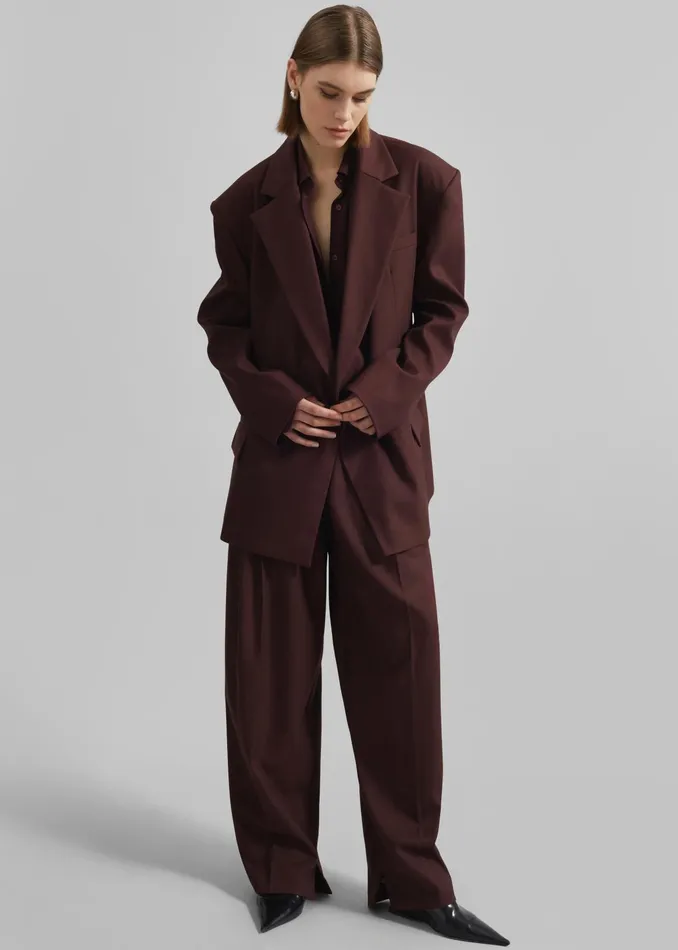 The Frankie Shop Bottoms Durham Pleated Trousers 8211 Burgundy 8211 Women