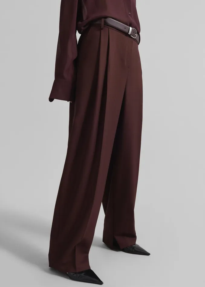 The Frankie Shop Bottoms Durham Pleated Trousers 8211 Burgundy 8211 Women