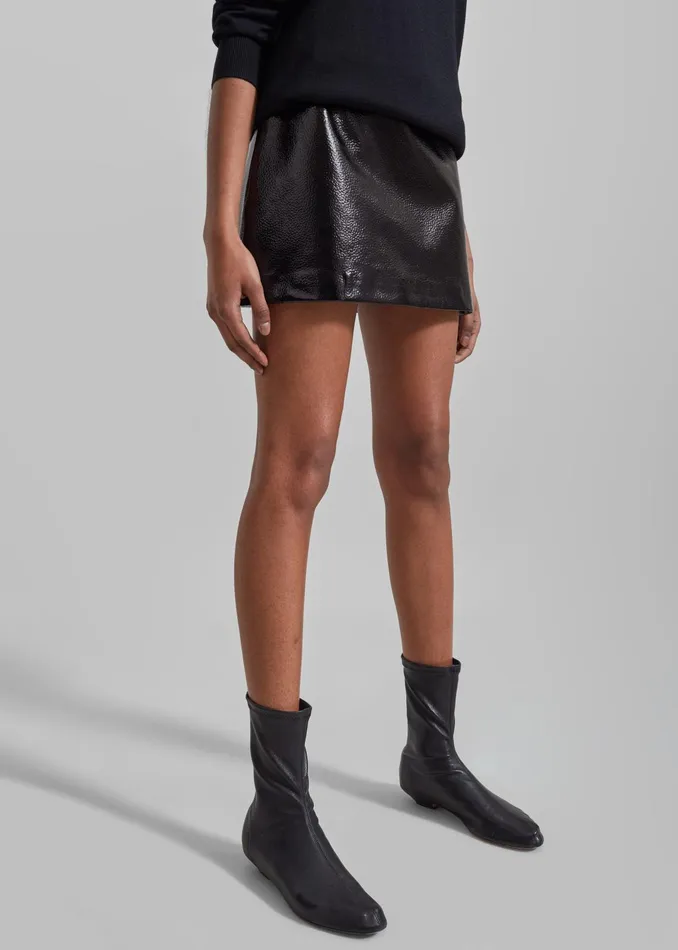 The Frankie Shop Bottoms Mary Crackled Faux Leather Mini Skirt 8211 Black 8211 Women