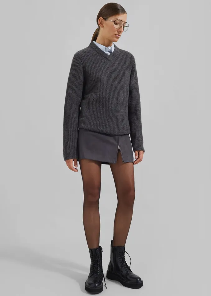 The Frankie Shop Bottoms Polly Faux Suede Mini Skirt 8211 Charcoal 8211 Women