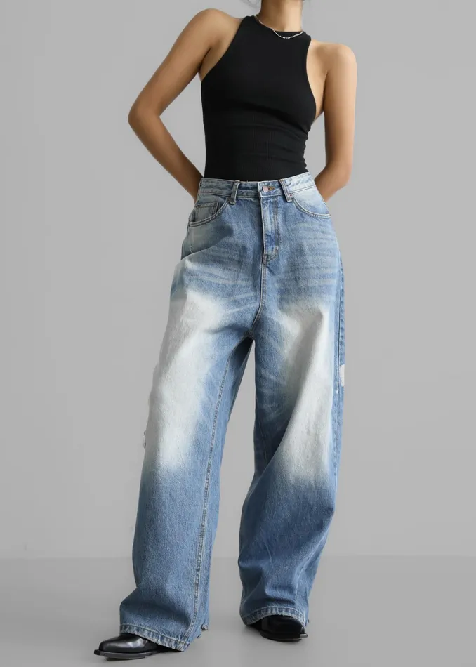 The Frankie Shop Bottoms Tanner Bleach Jeans 8211 Worn Wash 8211 Women