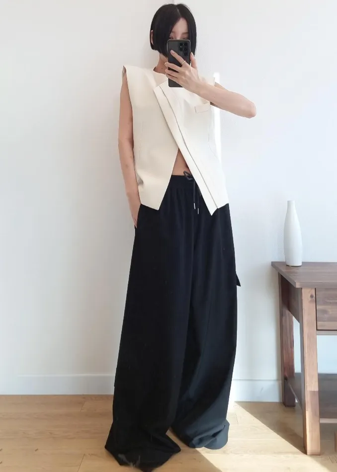 The Frankie Shop Outerwear Ashton Cross Vest 8211 Cream 8211 Women