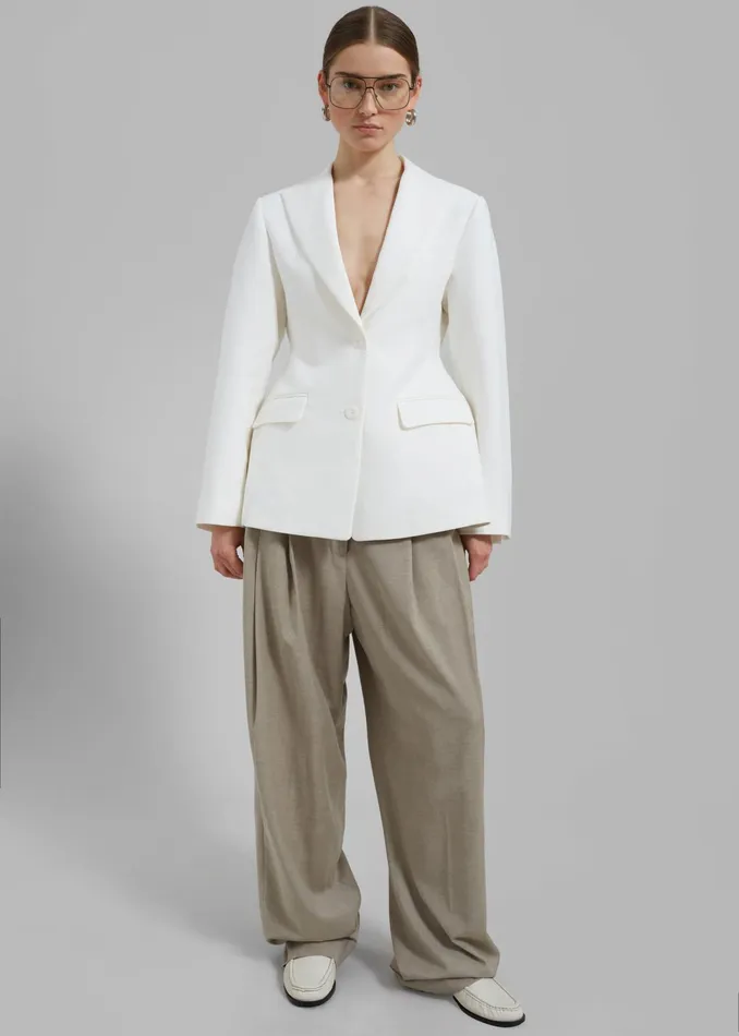 The Frankie Shop Outerwear Colette Hourglass Blazer 8211 White 8211 Women