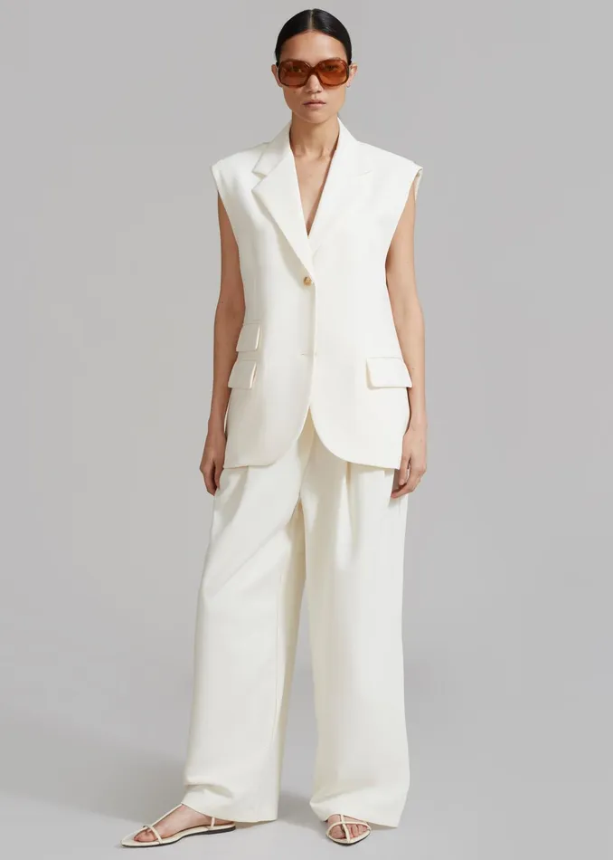 The Frankie Shop Outerwear Eloise Vest 8211 Cream 8211 Women