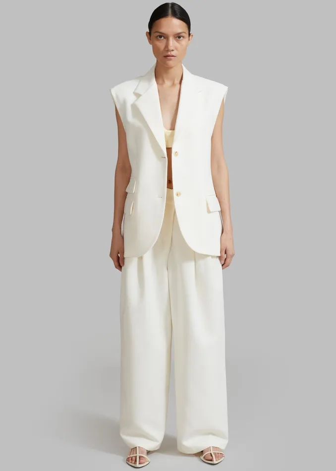 The Frankie Shop Outerwear Eloise Vest 8211 Cream 8211 Women