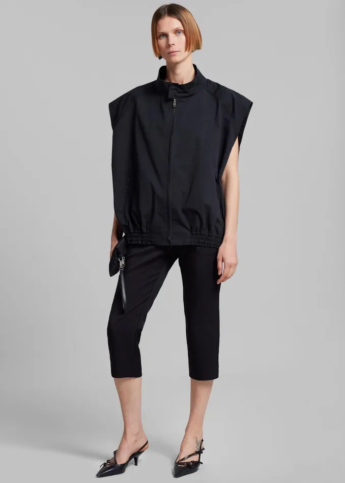 The Frankie Shop Outerwear Lance Sleeveless Bomber Jacket 8211 Black 8211 Women The Frankie Shop Outerwear Lance Sleeveless Bomber Jacket 8211 Black 8211 Women