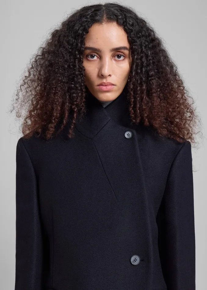 The Frankie Shop Outerwear Low Classic Slim Fit Wool Coat 8211 Black 8211 Women
