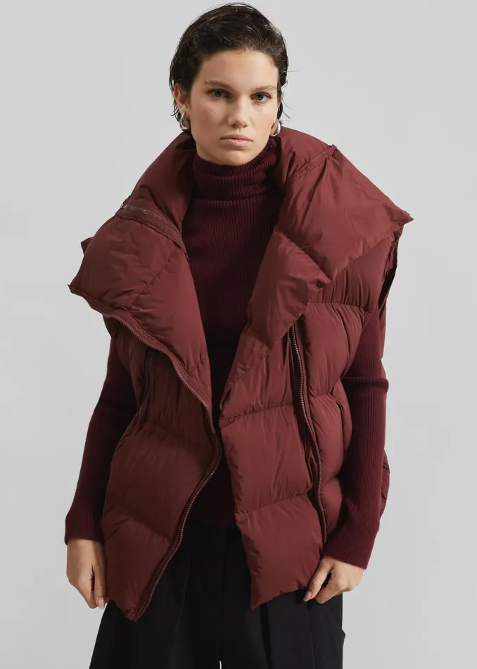 The Frankie Shop Outerwear Otley Sleeveless Puffer Vest 8211 Burgundy 8211 Women