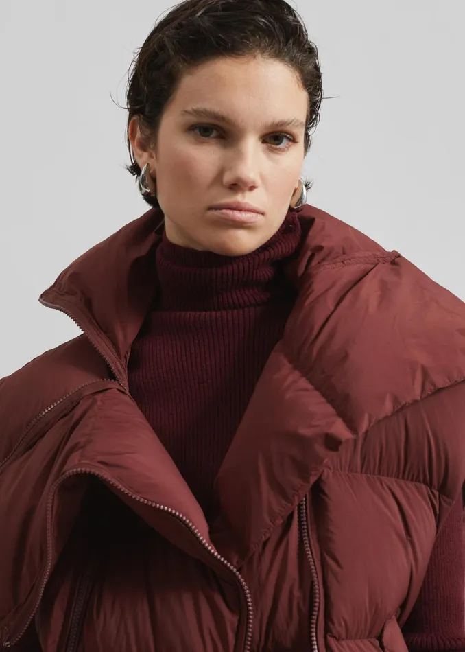 The Frankie Shop Outerwear Otley Sleeveless Puffer Vest 8211 Burgundy 8211 Women