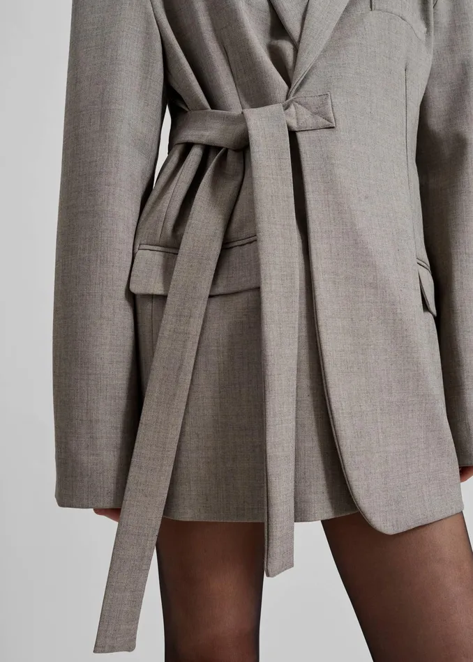 The Frankie Shop Outerwear Whiteney Tie Up Blazer 8211 Beige 8211 Women