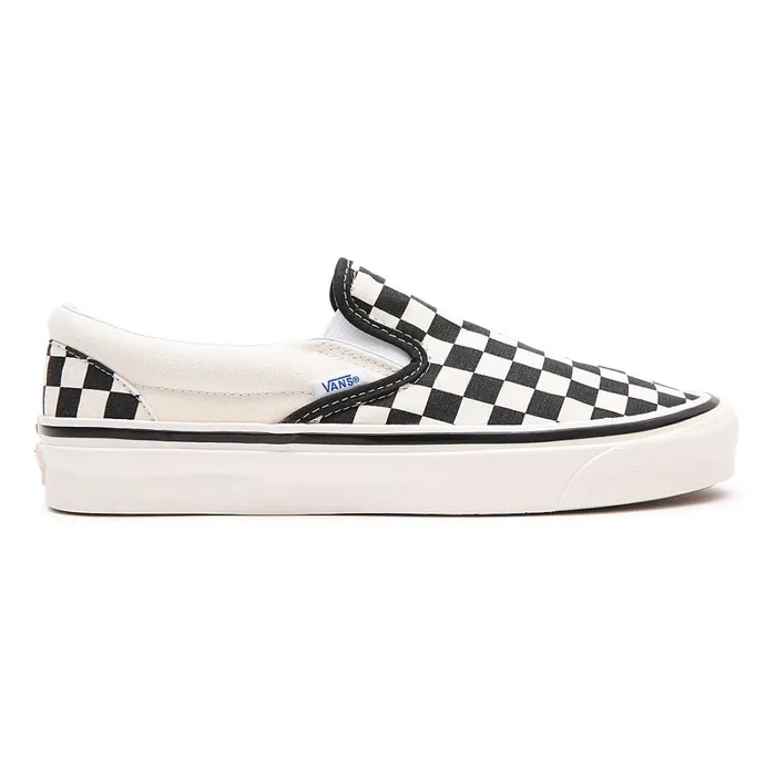 Vans Classics Men Anaheim Factory Classic SlipOn 98 DX Shoes Black White
