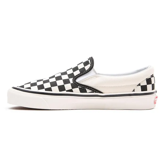 Vans Classics Men Anaheim Factory Classic SlipOn 98 DX Shoes Black White