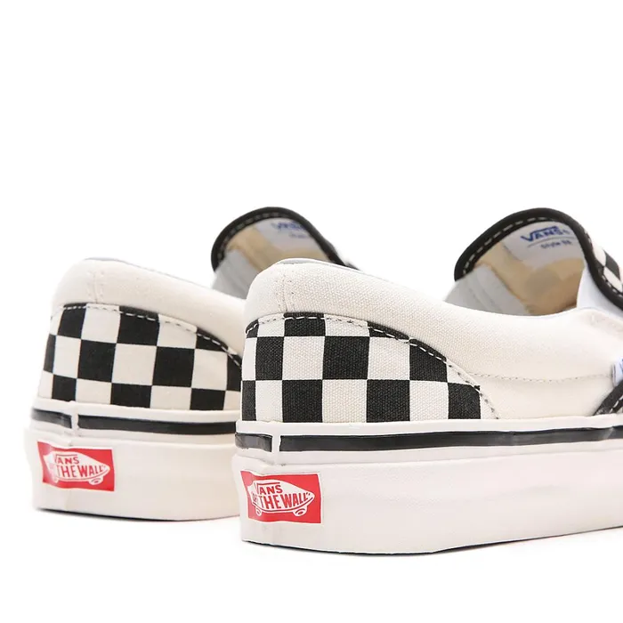 Vans Classics Men Anaheim Factory Classic SlipOn 98 DX Shoes Black White