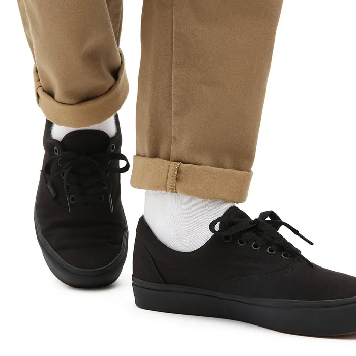 Vans Classics Men Classic ComfyCush Era Shoes Black