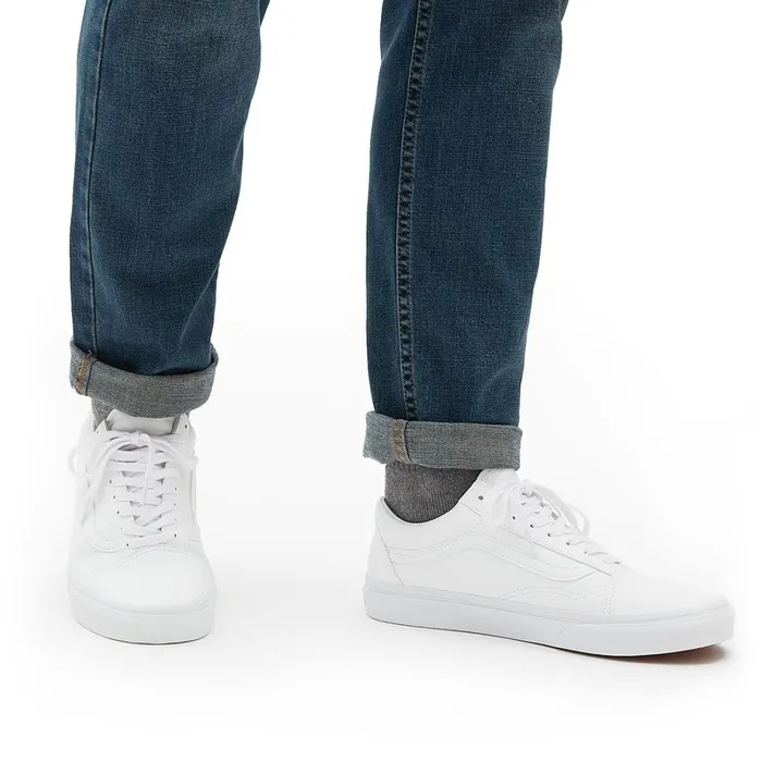 Vans Classics Men Classic Tumble Old Skool Shoes White