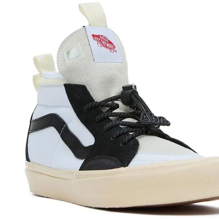 Vans HiTop Shoes Women Vault By X Abc Sk8Hi EXT Mismatch Shoes Black