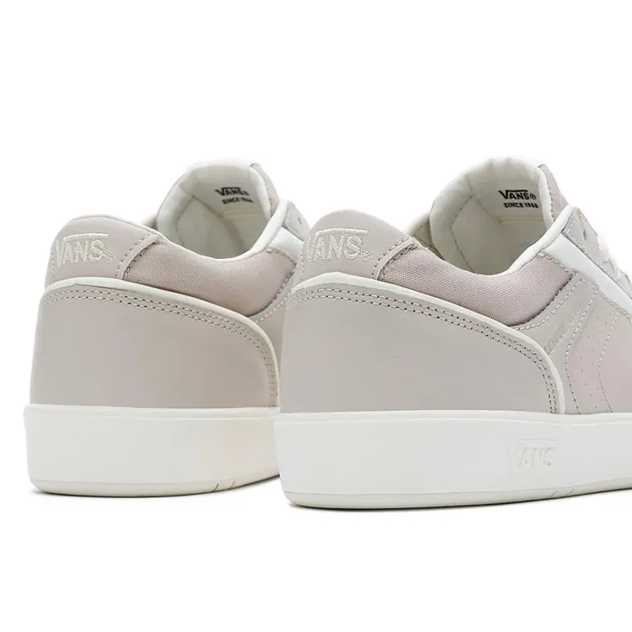 Vans Lowtop Shoes Women Lowland ComfyCush JMP R Shoes Beige