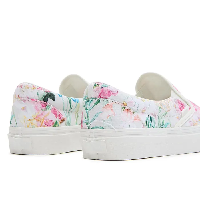 Vans Slipon Shoes Women Classic SlipOn Shoes Multicolour