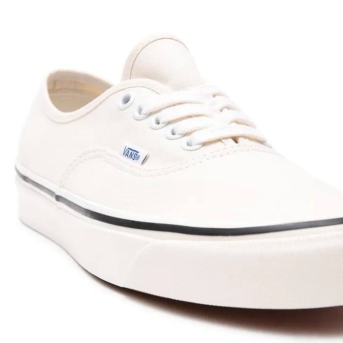 Vans View All Men Anaheim Factory Authentic 44 DX Shoes White