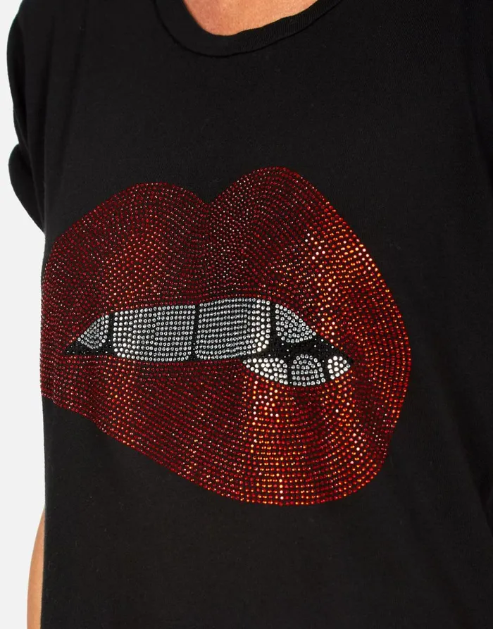 Women039s Edda Crystal Biting Lip Black Lauren Moshi Short Sleeve