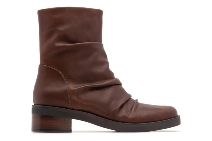 Women ABEO Footwear Boots Traverse Scrunch Brown Women ABEO Footwear Boots Traverse Scrunch Brown