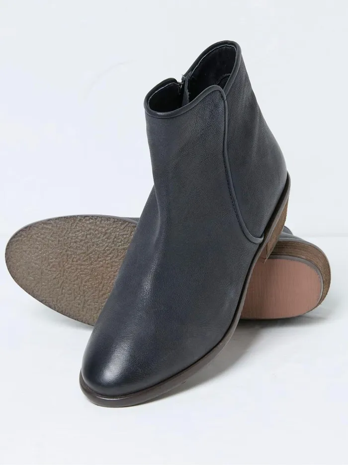Women Boots Fat Face Felicity Black Ankle Boots