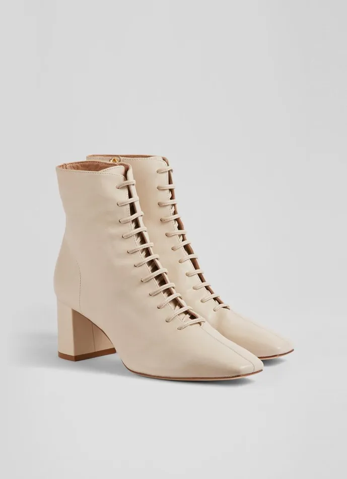 Women Boots LKBennett Arabella Cream Leather LaceUp Ankle Boots Ecru Women Boots LKBennett Arabella Cream Leather LaceUp Ankle Boots Ecru