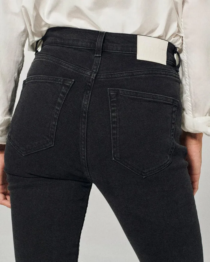 Women Jeans From Future Slim Fit Johnny Jeans Black