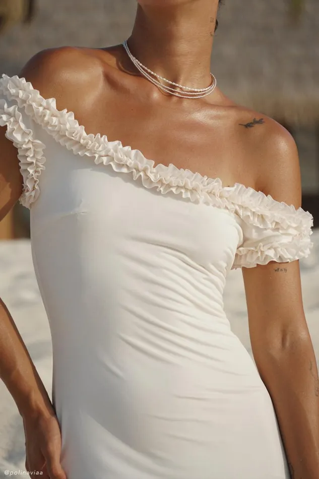 Women Meshki Dresses Arielle Off Shoulder Ruffle Midi Dress 8211 Ivory
