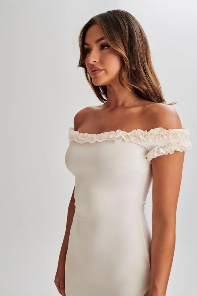 Women Meshki Dresses Arielle Off Shoulder Ruffle Midi Dress 8211 Ivory