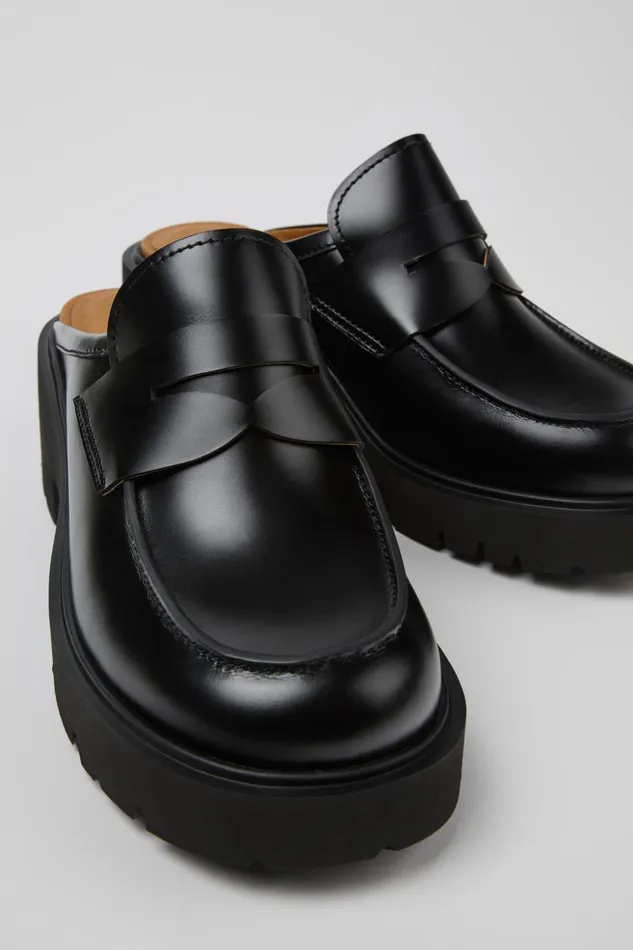 Women Milah Black Leather Clogs Camper Casual Shoes