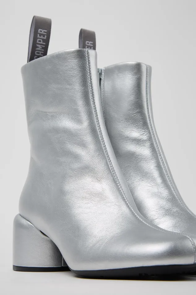 Women Niki Silver Leather Ankle Boots Camper Ankle Boots